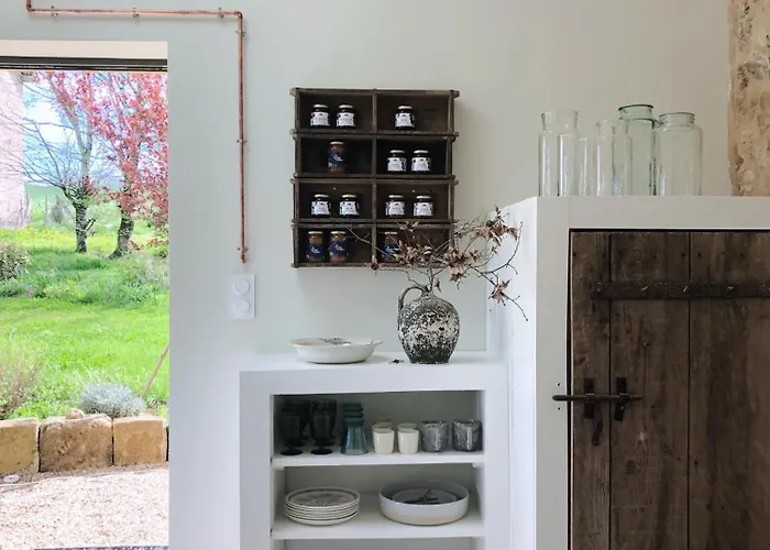 D'hotes Lou Viradis Bed & Breakfast